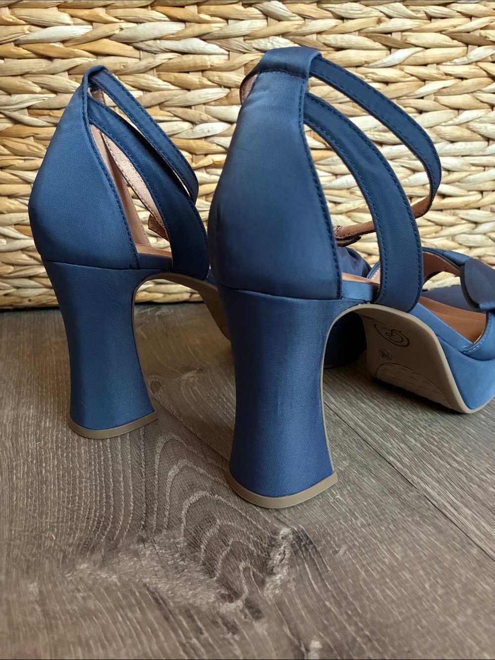 🎁 Chinese Laundry Navy Bow Ankle-Strap Platform Heels Size 7 NIB - Picture 15 of 16